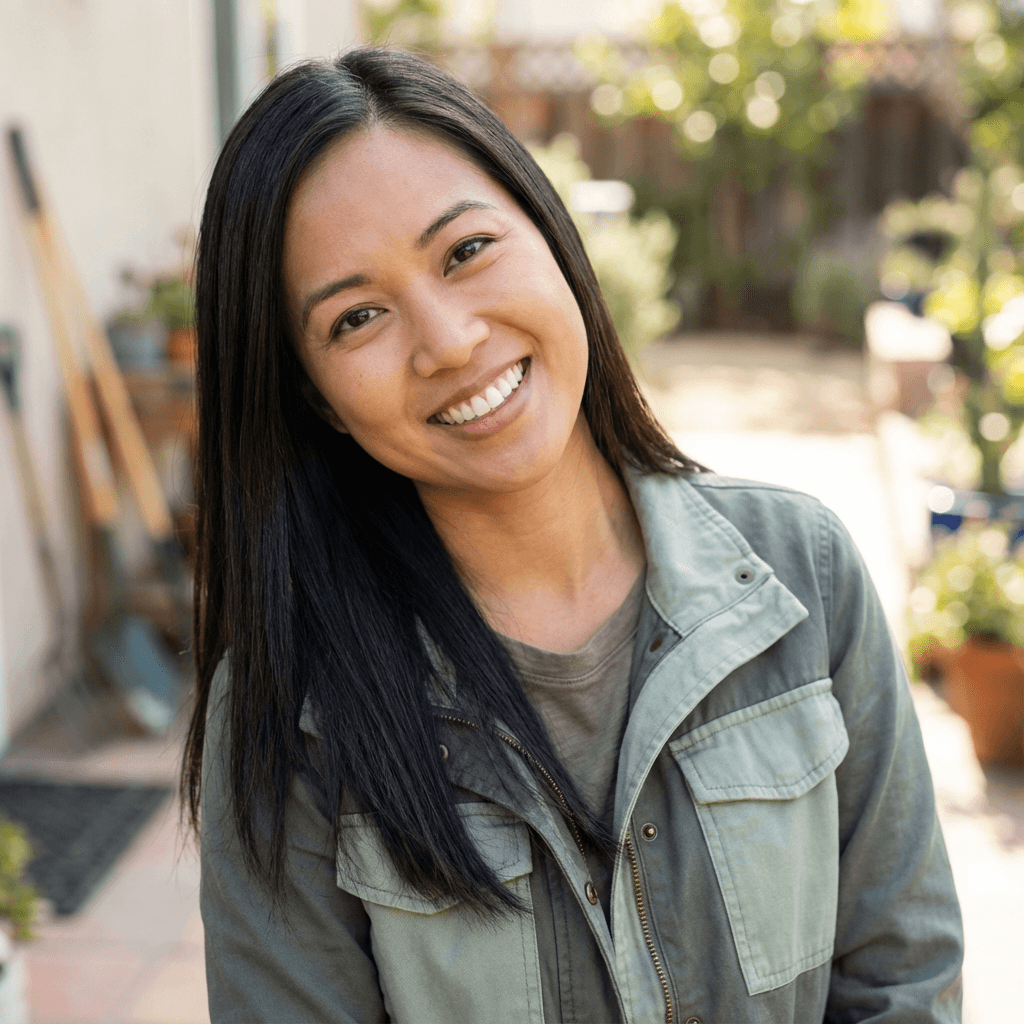 Isabelle T., new member
